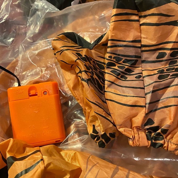 Adult Size InflatableTex Rex - Picture 5 of 5